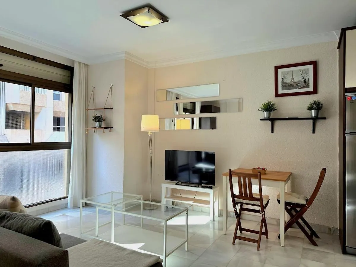 מאלגה Estudio Junto A La Playa De La Malagueta & Parking דירה