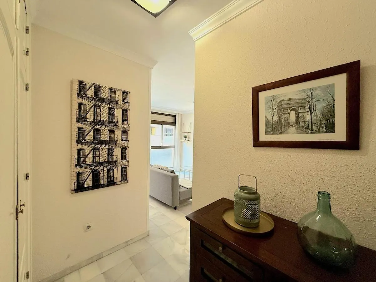 דירה מאלגה Estudio Junto A La Playa De La Malagueta & Parking ספרד